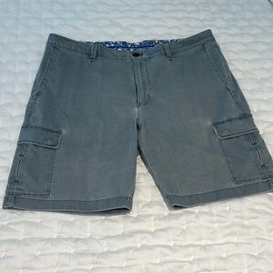 Tommy Bahama cargo shorts